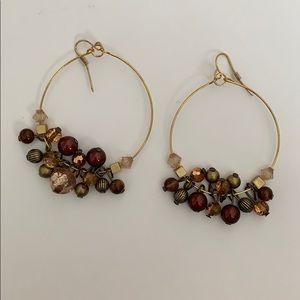Gold tone hoop earrings